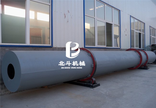 使高温的成品炭冷却到常温