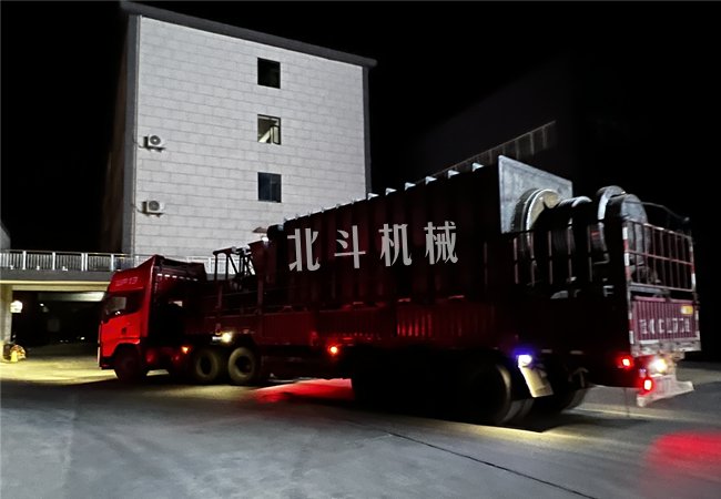 公开信息按发布时间滚动