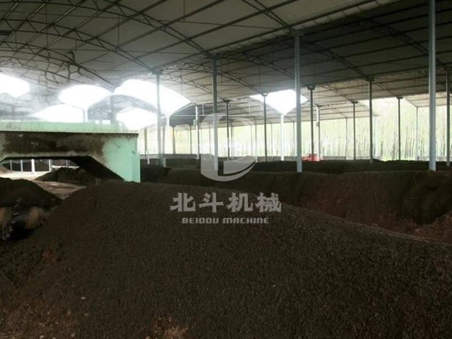 通过空气传播也会给养殖人员的健康带来